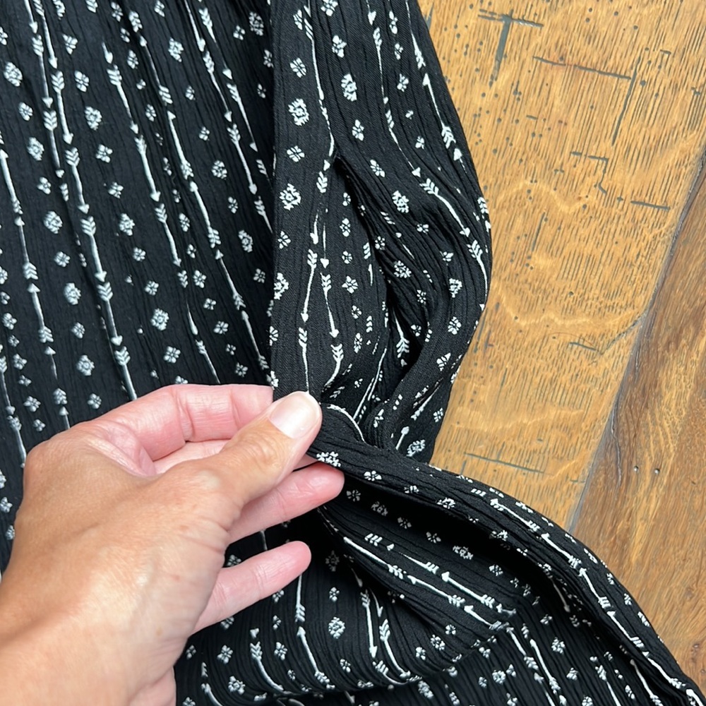 Hem & Thread Romper - image 5